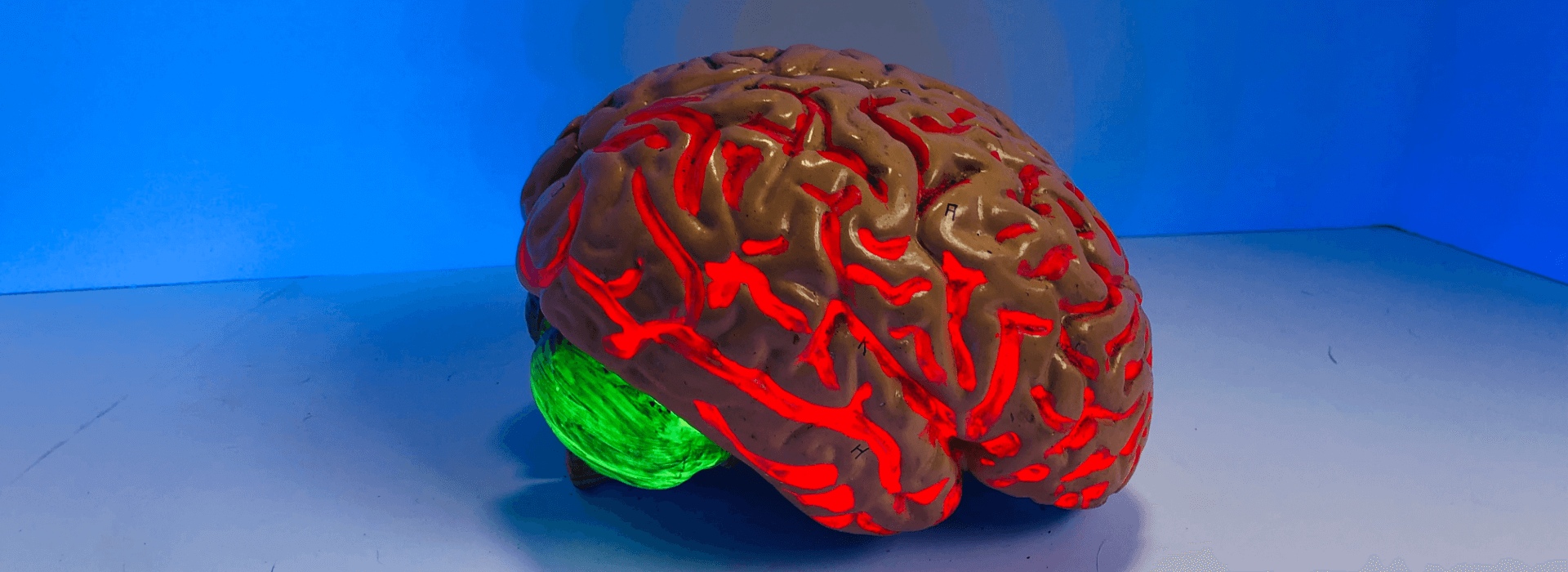 dwa rodzaje myślenia w design thinking post wyróżniające szkolenie design thinking